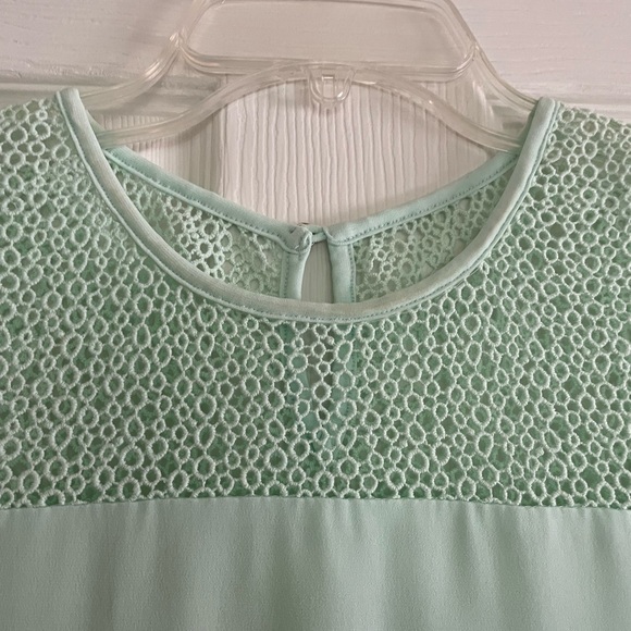 Calvin Klein mint green sleeveless top - Picture 5 of 6